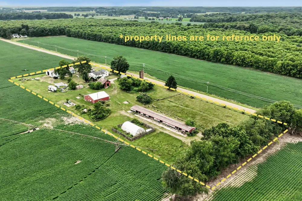 13371 S Van Kal Street Schoolcraft, MI 49087