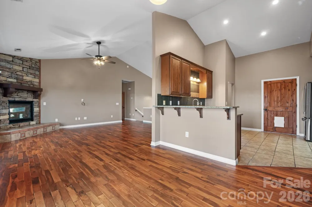 5395 Stonegate Farm Drive Granite Falls, NC 28630