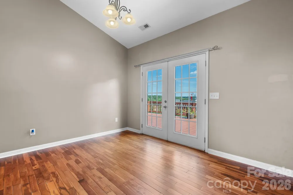 5395 Stonegate Farm Drive Granite Falls, NC 28630