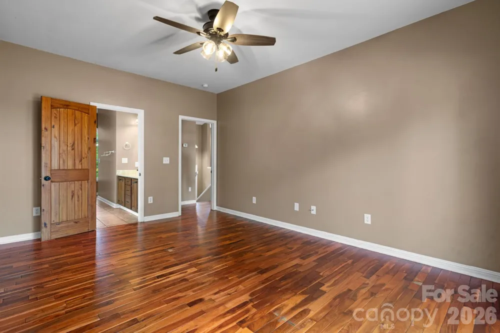 5395 Stonegate Farm Drive Granite Falls, NC 28630