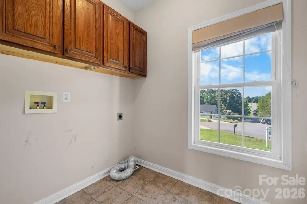 5395 Stonegate Farm Drive Granite Falls, NC 28630