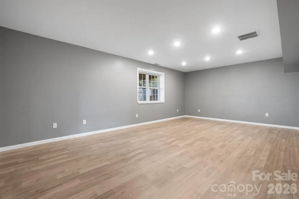 5395 Stonegate Farm Drive Granite Falls, NC 28630