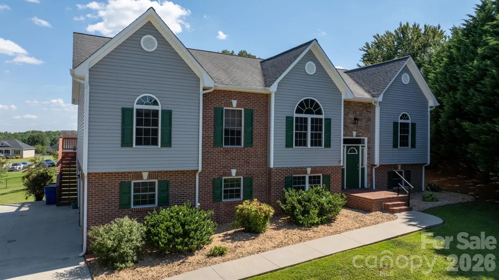 5395 Stonegate Farm Drive Granite Falls, NC 28630