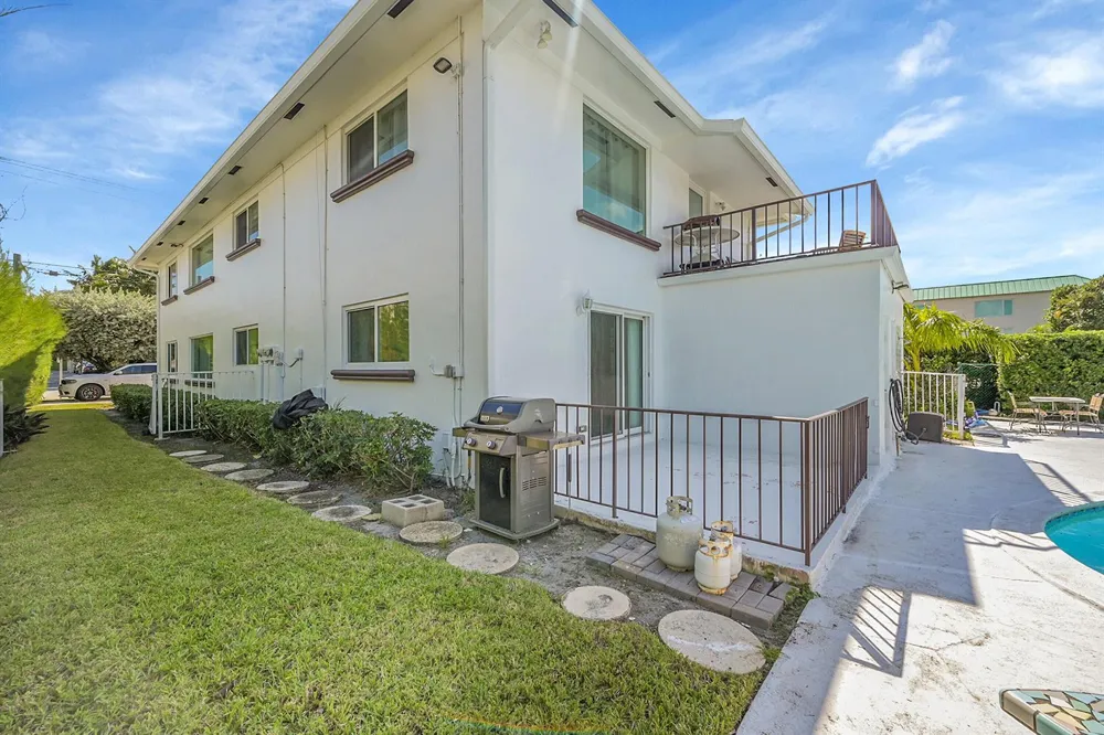 1702 S Ocean Boulevard #1 Delray Beach, FL 33483