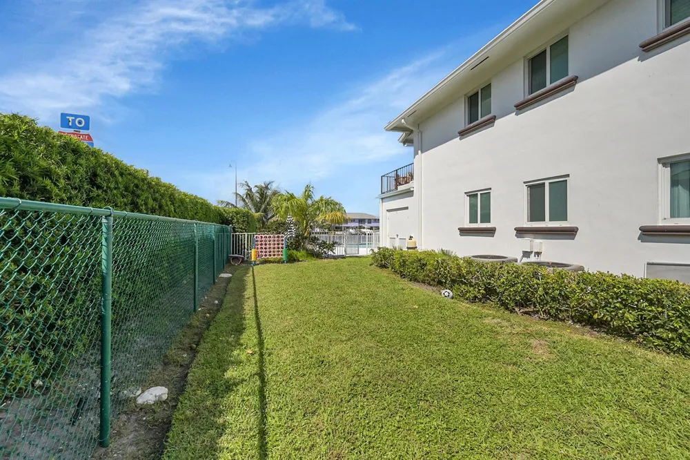 1702 S Ocean Boulevard #1 Delray Beach, FL 33483