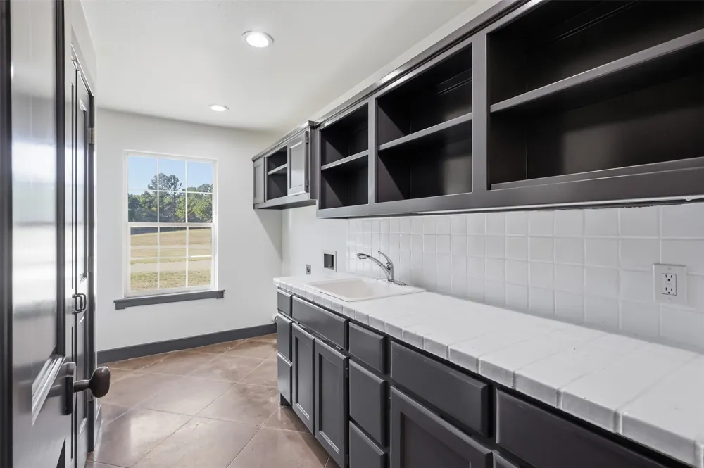 1070 S Reno Road Reno, TX 76082