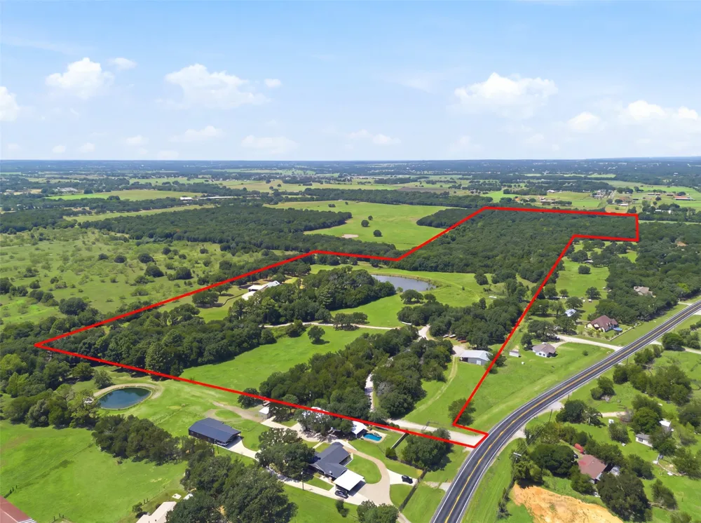1070 S Reno Road Reno, TX 76082