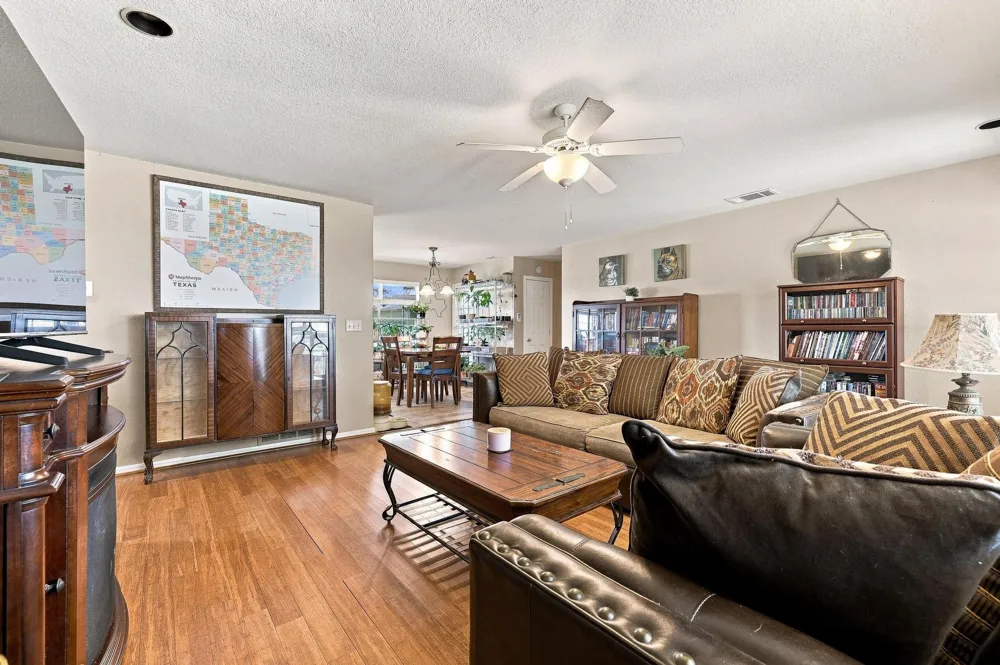 12097 Kyle Lane Blue Ridge, TX 75424