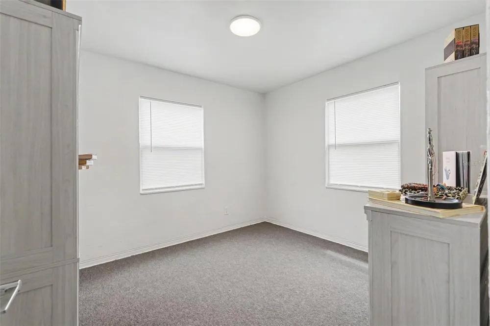 2311 35TH STREET S St Petersburg, FL 33711