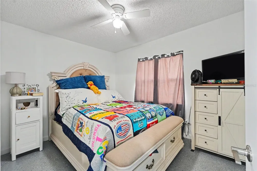 2311 35TH STREET S St Petersburg, FL 33711