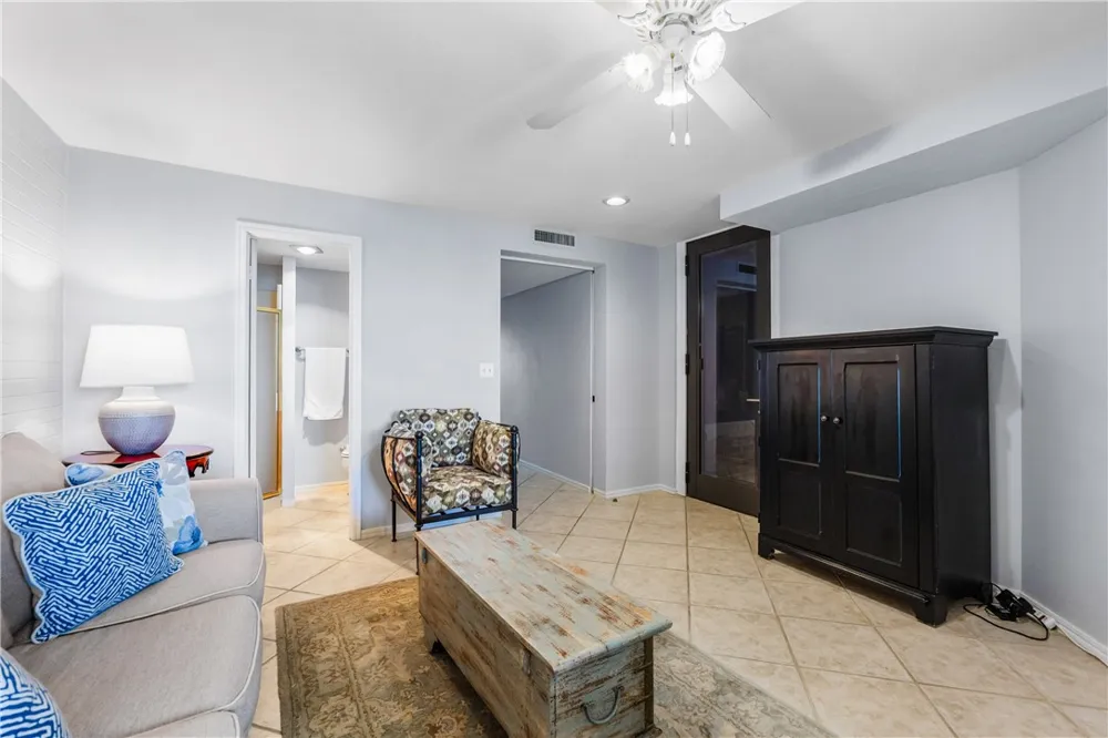 720 Access Road 1-A #513 Port Aransas, TX 78373