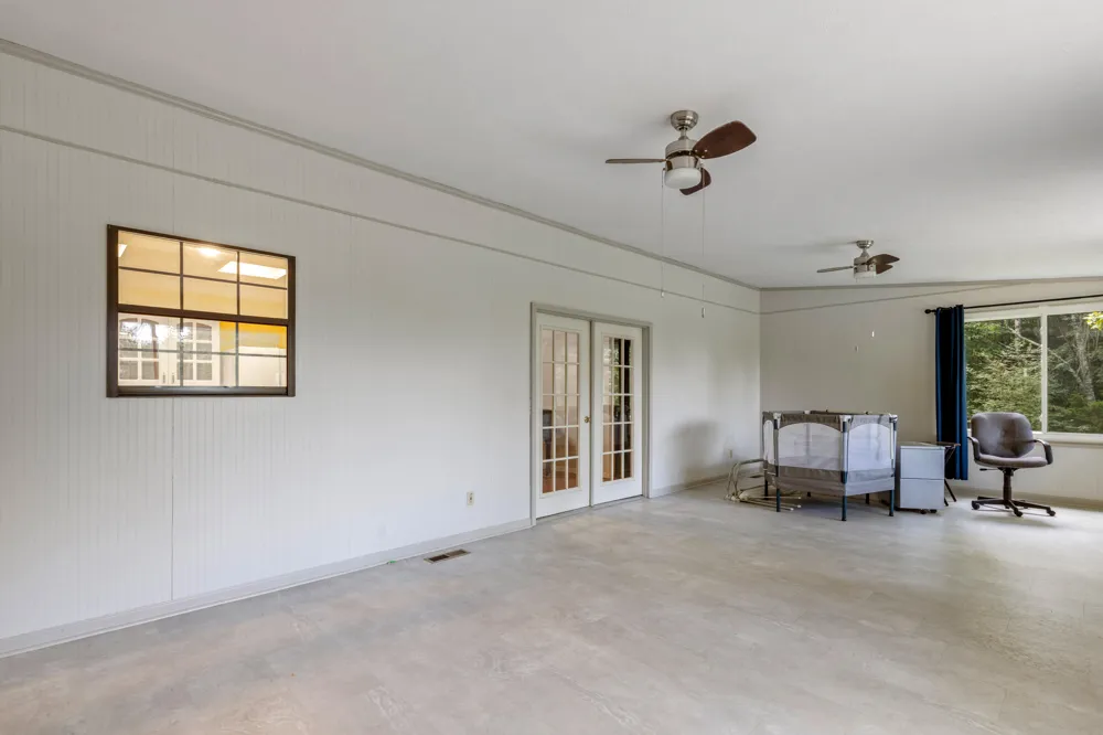 1824 Jackson Point Road Sewanee, TN 37375
