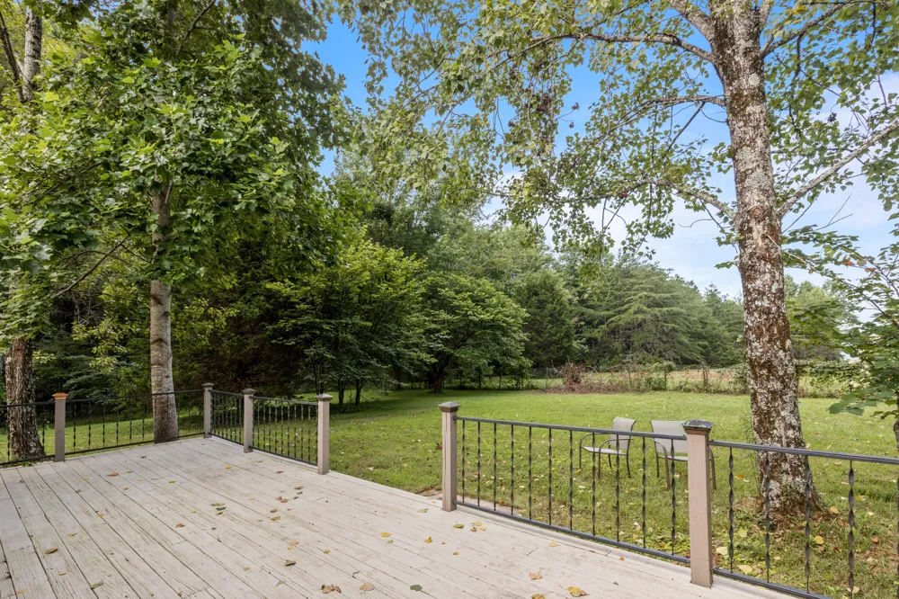 1824 Jackson Point Road Sewanee, TN 37375
