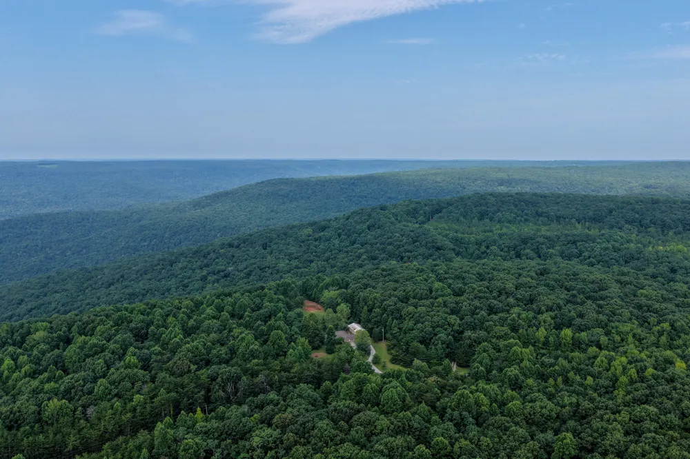 1824 Jackson Point Road Sewanee, TN 37375