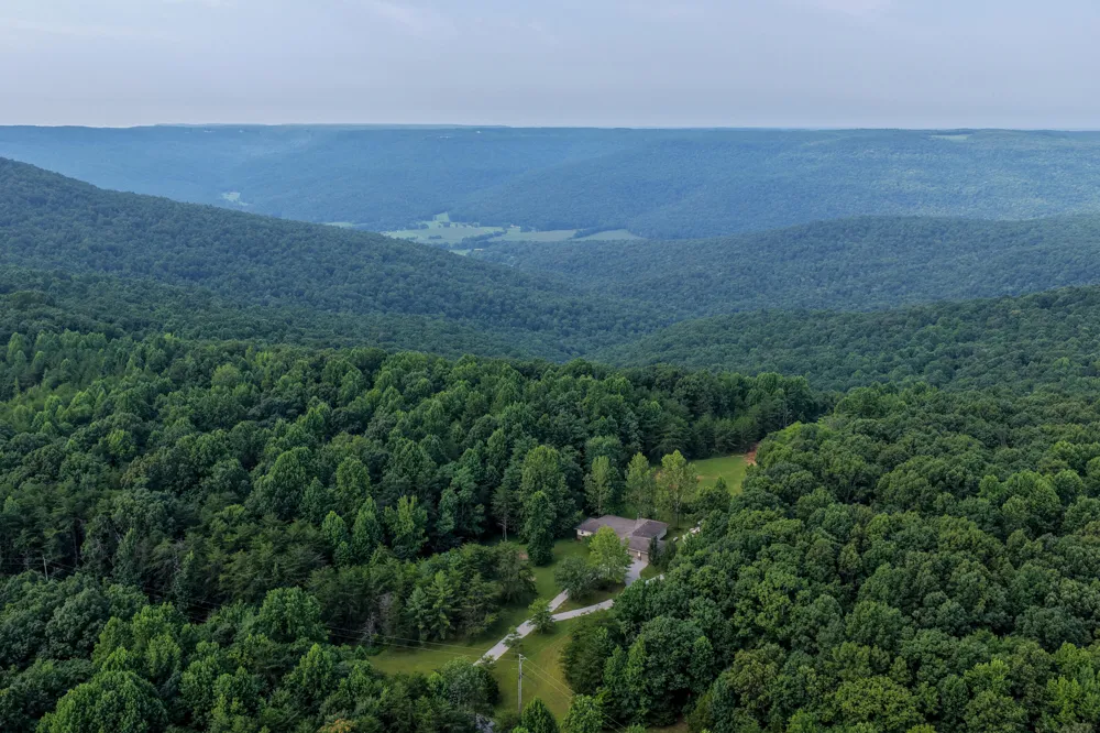 1824 Jackson Point Road Sewanee, TN 37375