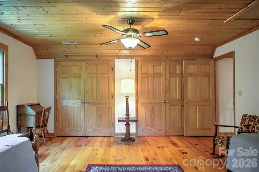 3815 Bat Cave Road Old Fort, NC 28762