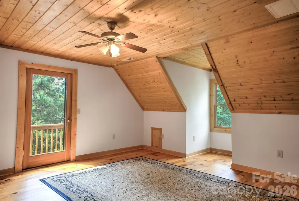 3815 Bat Cave Road Old Fort, NC 28762