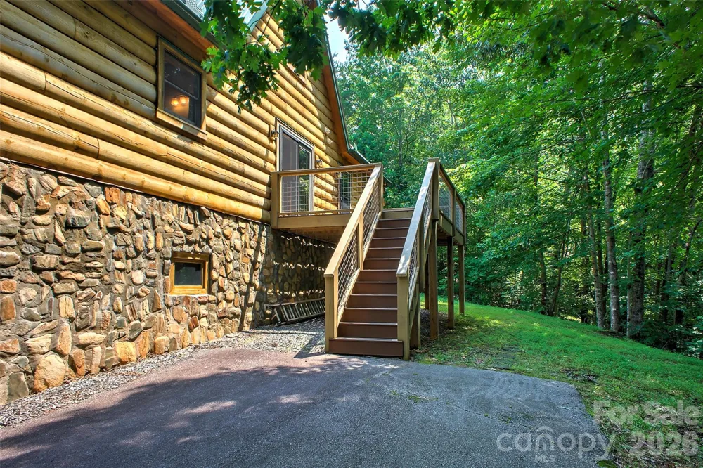 3815 Bat Cave Road Old Fort, NC 28762