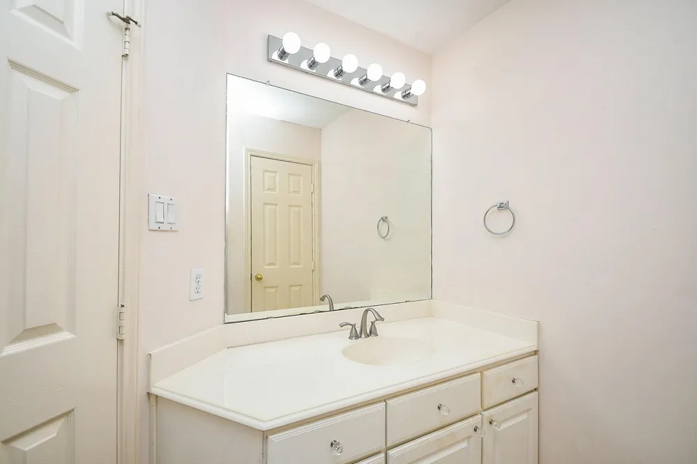 2710 Grants Lake Boulevard #K4 Sugar Land, TX 77479