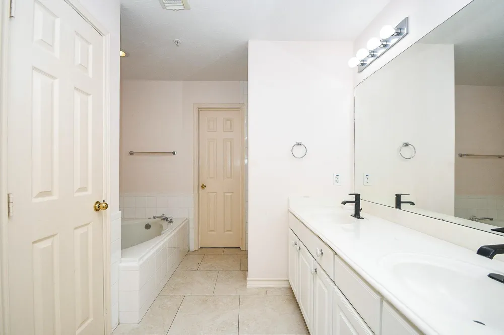 2710 Grants Lake Boulevard #K4 Sugar Land, TX 77479