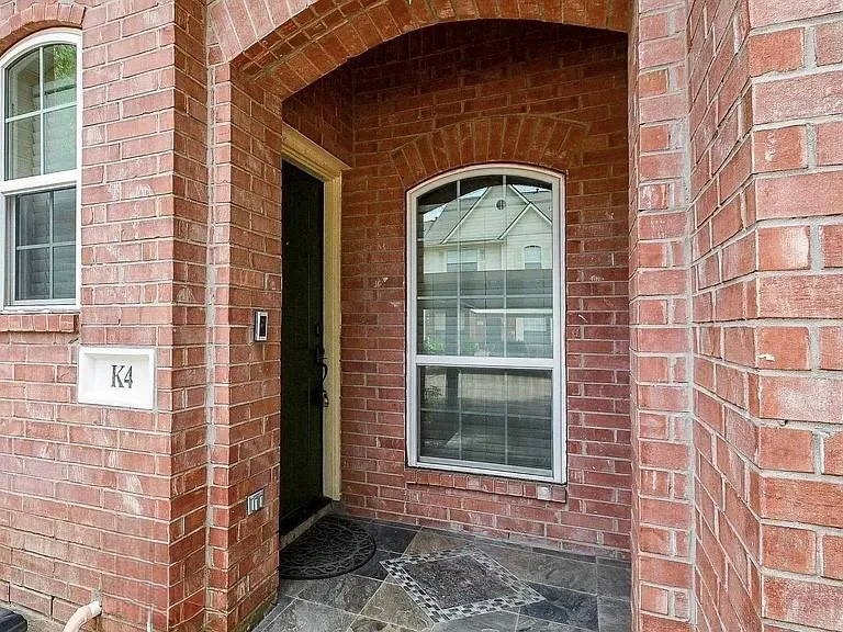 2710 Grants Lake Boulevard #K4 Sugar Land, TX 77479