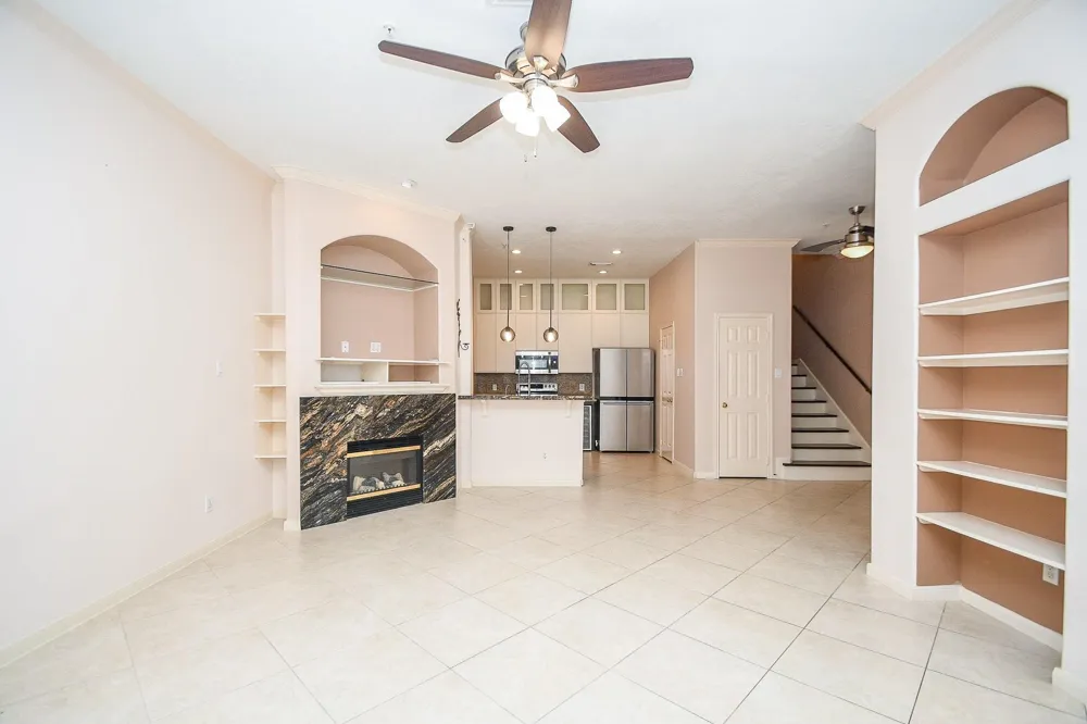 2710 Grants Lake Boulevard #K4 Sugar Land, TX 77479