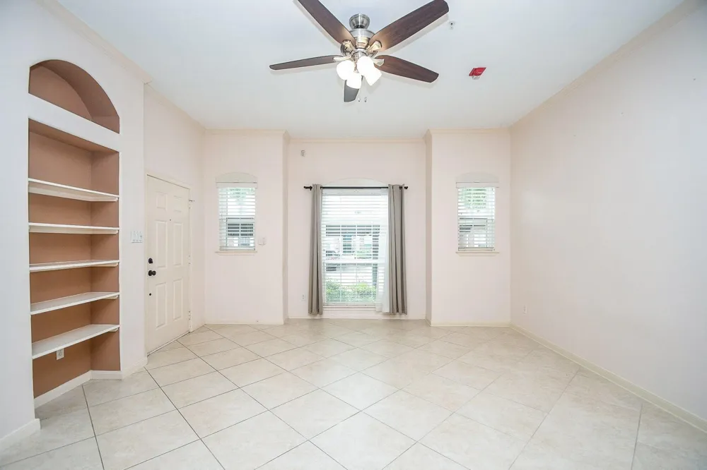 2710 Grants Lake Boulevard #K4 Sugar Land, TX 77479