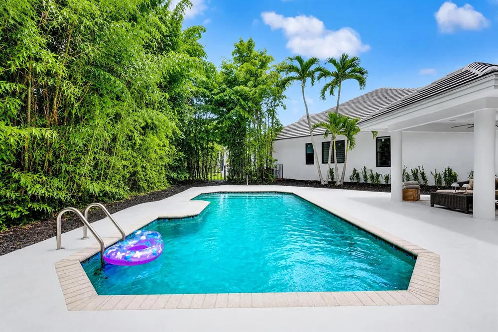 1812 SW 17th Street Boca Raton, FL 33486