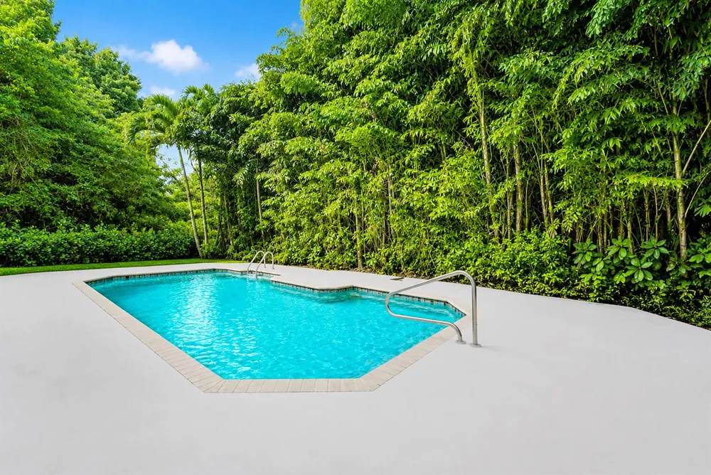 1812 SW 17th Street Boca Raton, FL 33486