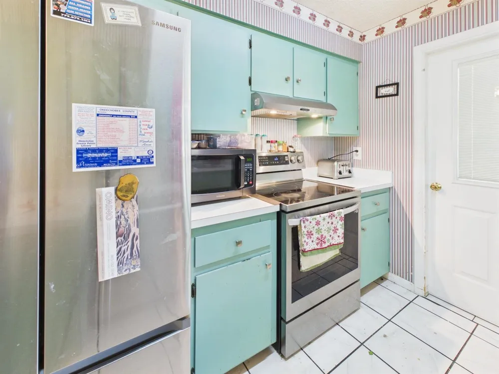 2151 SW 32ND AVENUE Okeechobee, FL 34974