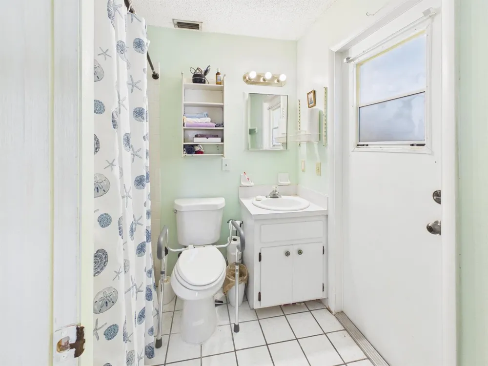 2151 SW 32ND AVENUE Okeechobee, FL 34974