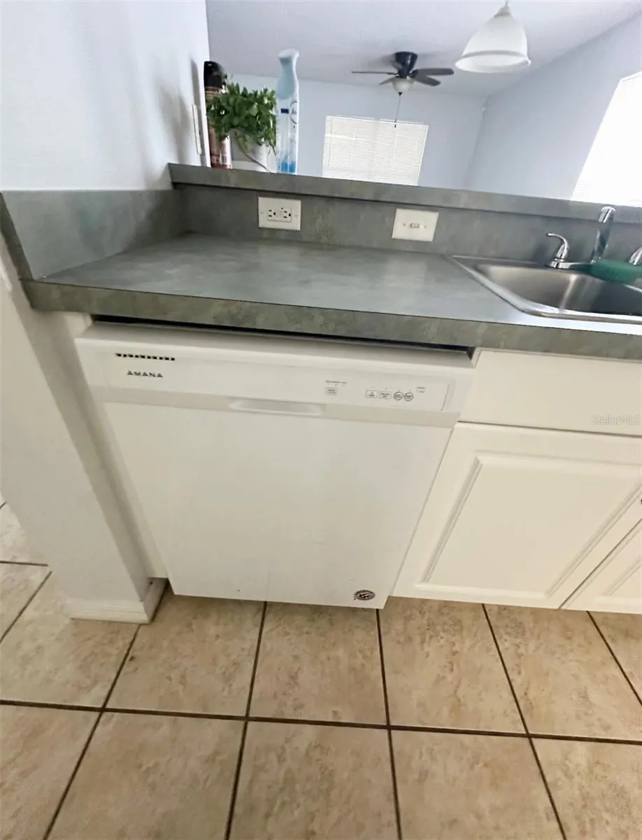 2306 SW 42ND DRIVE #140 Gainesville, FL 32607