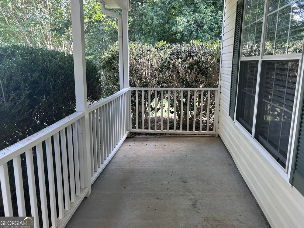 6 Saddlebrook Chase Senoia, GA 30276