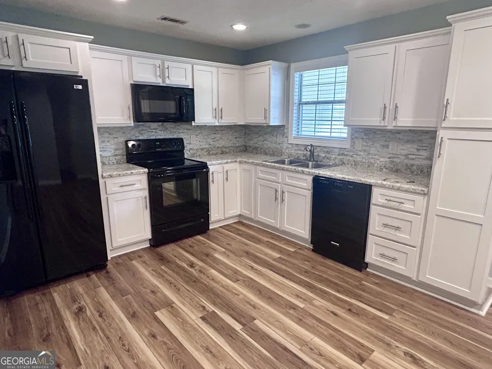 6 Saddlebrook Chase Senoia, GA 30276