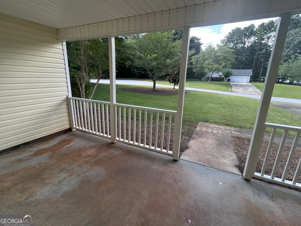 6 Saddlebrook Chase Senoia, GA 30276