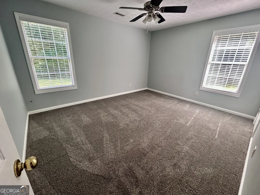 6 Saddlebrook Chase Senoia, GA 30276