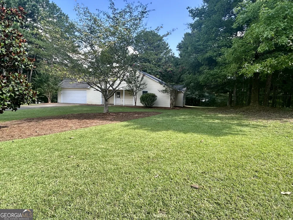 6 Saddlebrook Chase Senoia, GA 30276