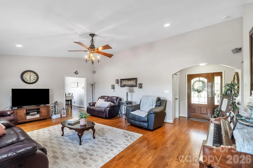 5507 Land Harbour Drive Granite Falls, NC 28630