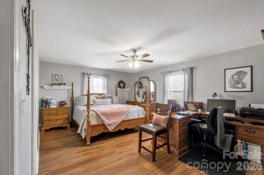 5507 Land Harbour Drive Granite Falls, NC 28630