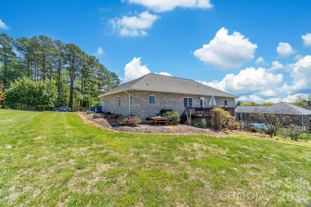 5507 Land Harbour Drive Granite Falls, NC 28630