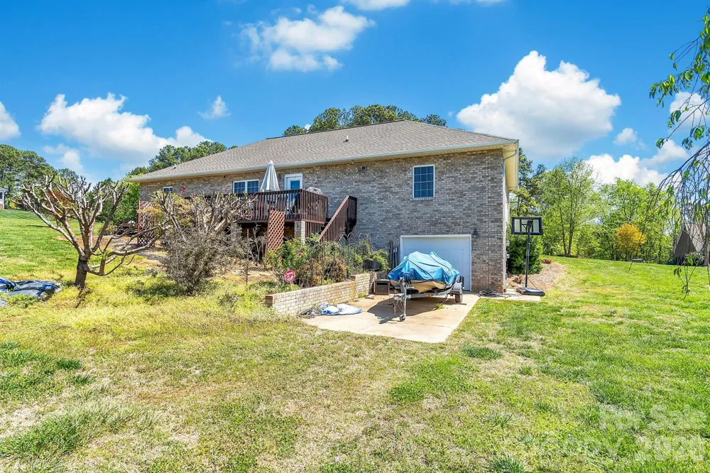 5507 Land Harbour Drive Granite Falls, NC 28630
