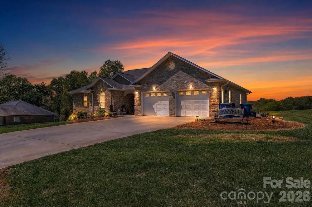 5507 Land Harbour Drive Granite Falls, NC 28630
