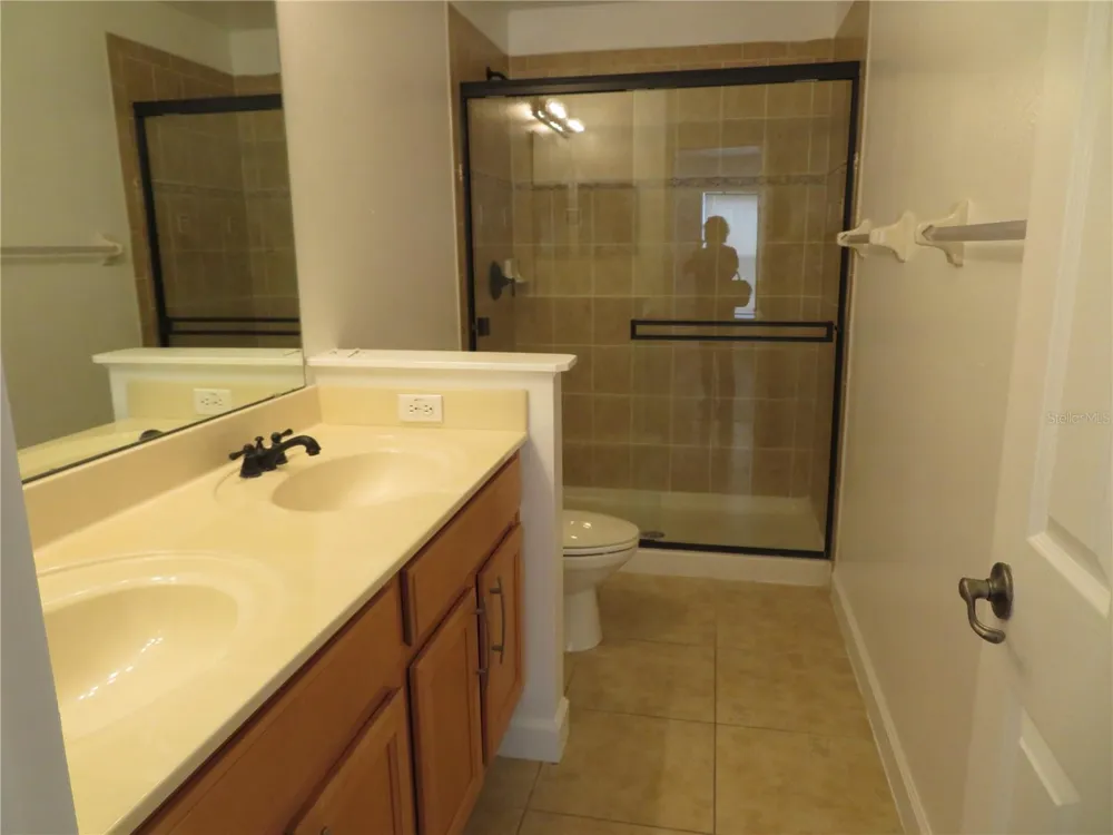 3387 CARUSO PLACE Oviedo, FL 32765