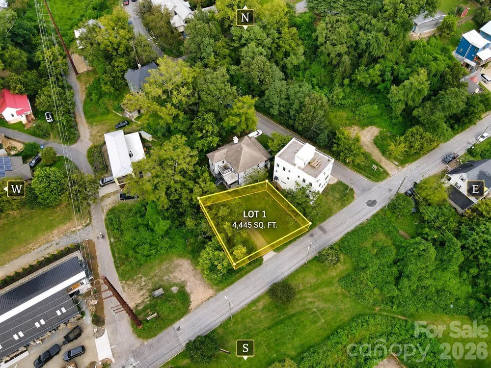 20 Roberts Street Asheville, NC 28801