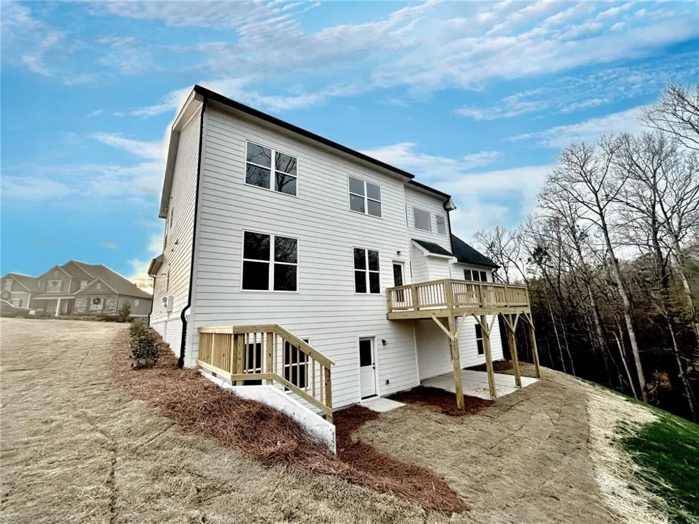 1695 Darby Road Waleska, GA 30183