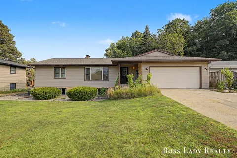 3525 Yellowstone Drive SW