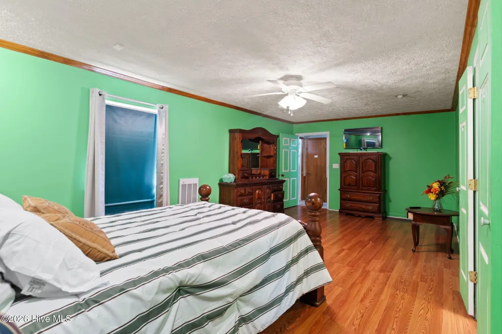 278 Mill Pond Road Whiteville, NC 28472