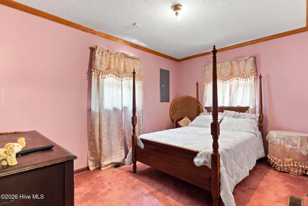 278 Mill Pond Road Whiteville, NC 28472