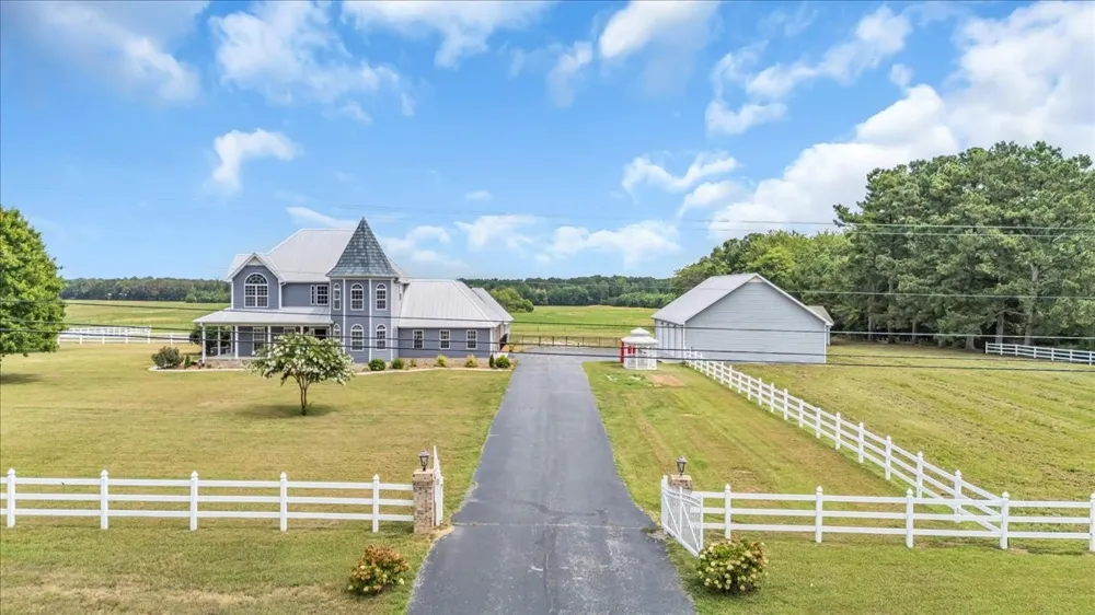 4662 Murfreesboro Hwy Manchester, TN 37355