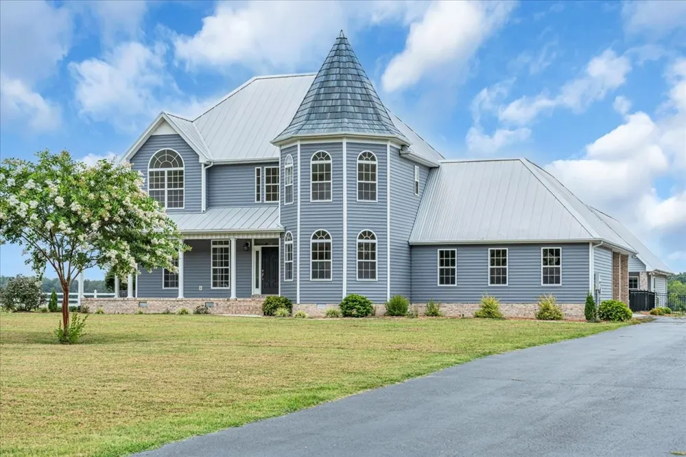 4662 Murfreesboro Hwy Manchester, TN 37355